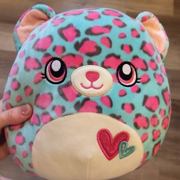 Squishmallows Chelsea the Cheetah Plush Toy Christmas gift - Picture 7 of 7
